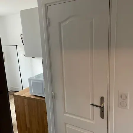 Apartment Pied A Terre A *