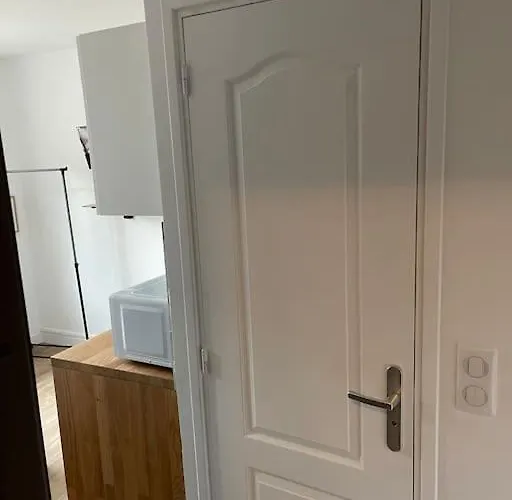 Apartment Pied A Terre A *